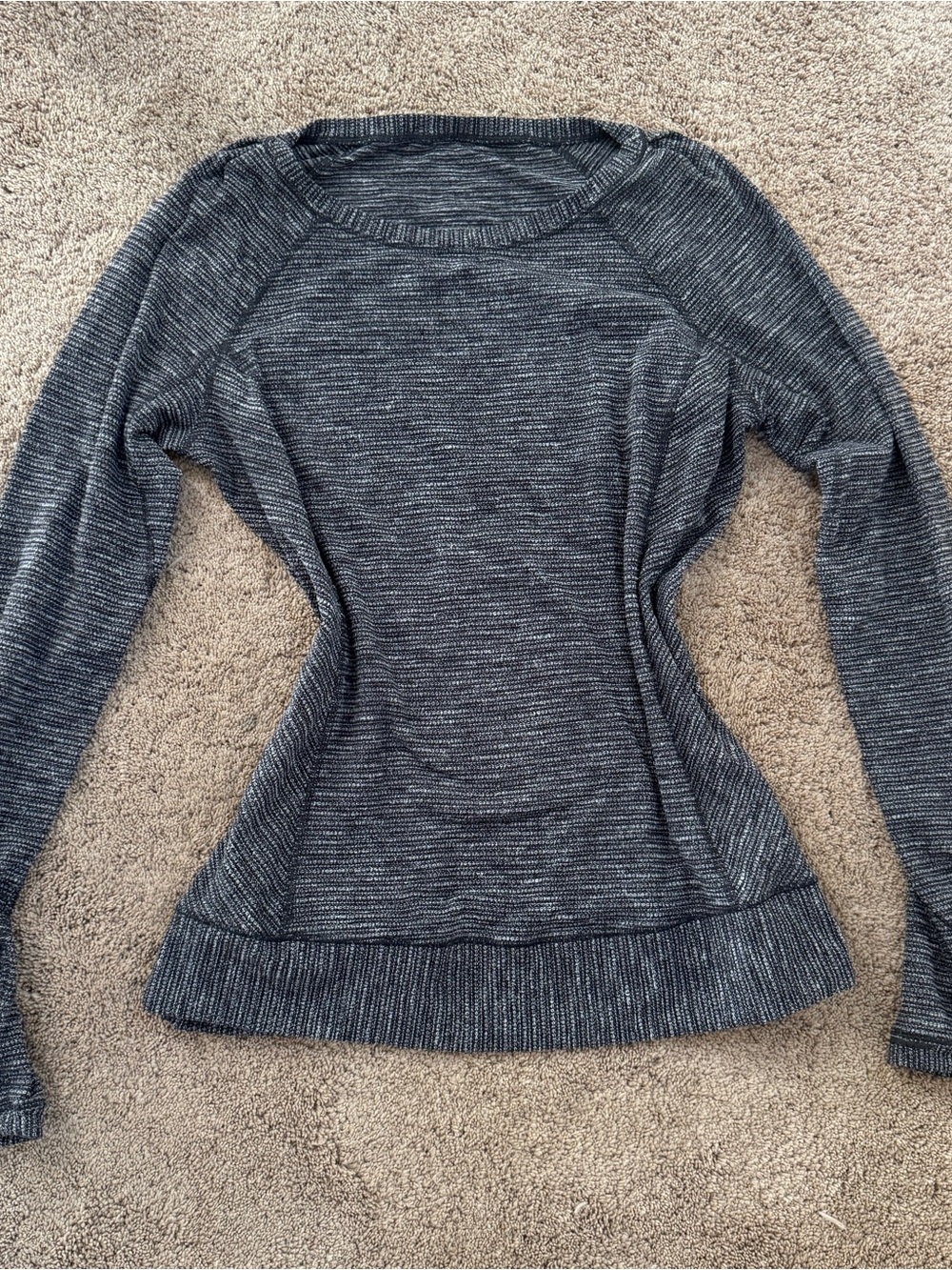 Lululemon Women’s Longsleeve Size 12